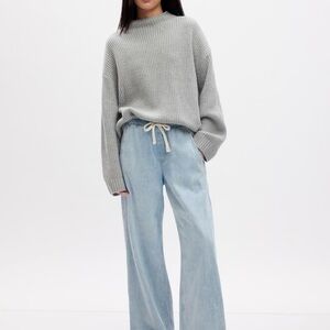 NWOT High Rise Wide-Leg Pull-On Jeans